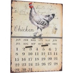 Metal skilt 26x35cm Chicken kalender med magnet og sløjfe